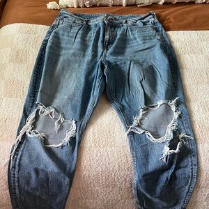 American Eagle Outfitters Distressed Blue Jeans
